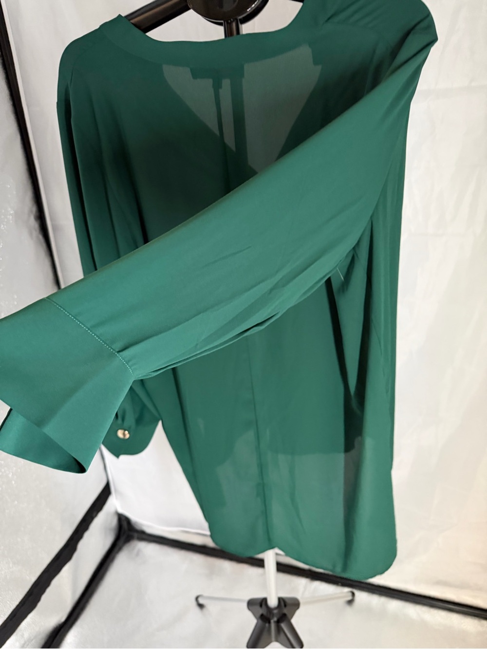 ELOQUII Blouse Top Tunic Womens Lg Pull Over Long Sleeve V-Neck Solid Green New - Picture 6 of 8